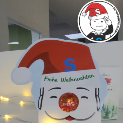 Weihnachtsdeko in der Firma