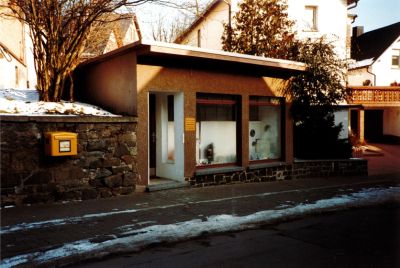1989